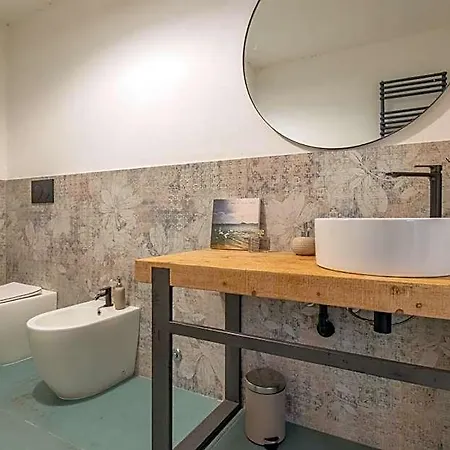 A Few Steps From The Sea-villa Acquasalata